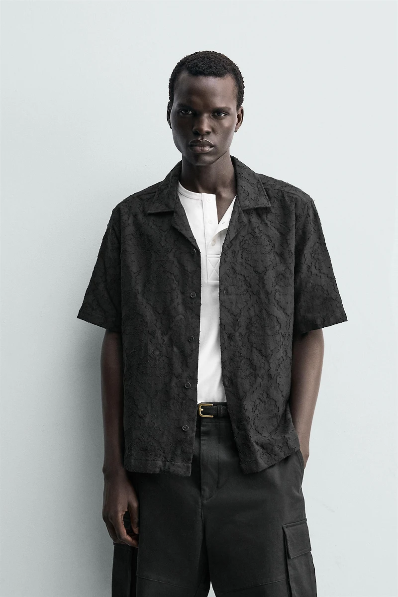 TEXTURED JACQUARD RELAXED FIT SHIRT
