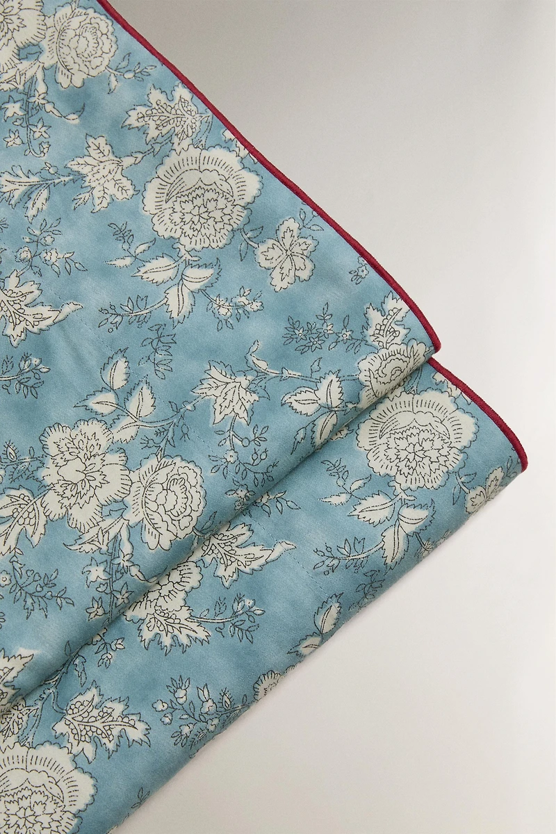 FLORAL PRINT SATEEN FLAT SHEET WITH PIPING