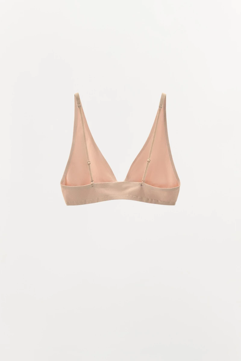 SEAMLESS TRIANGLE BRALETTE