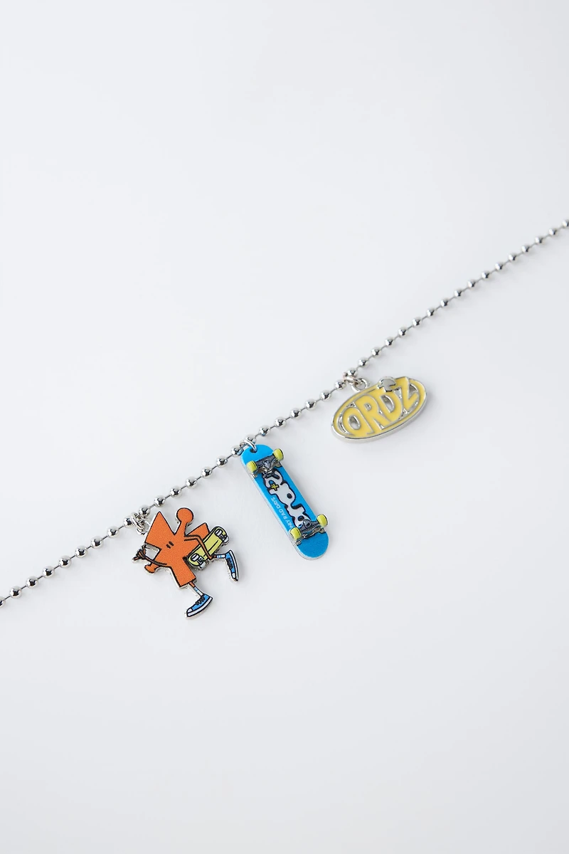 COLLIER PENDENTIFS FORMES