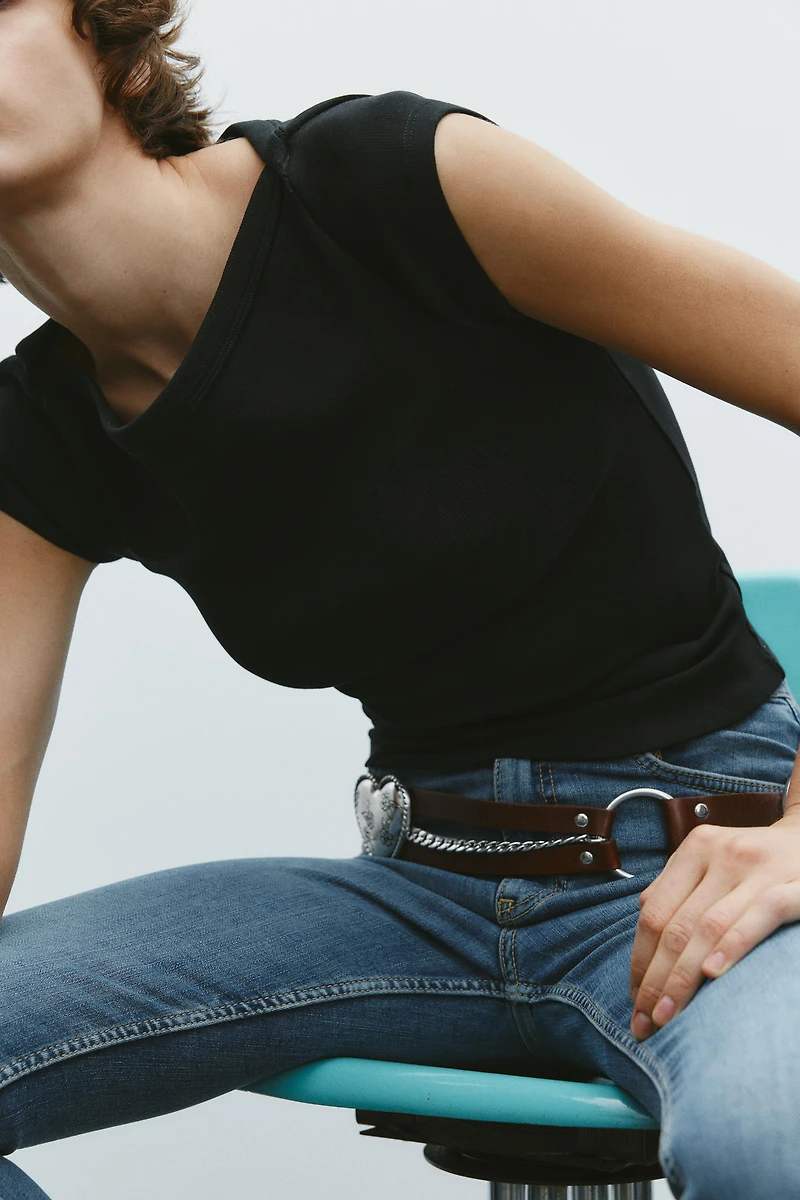 BOATNECK T-SHIRT
