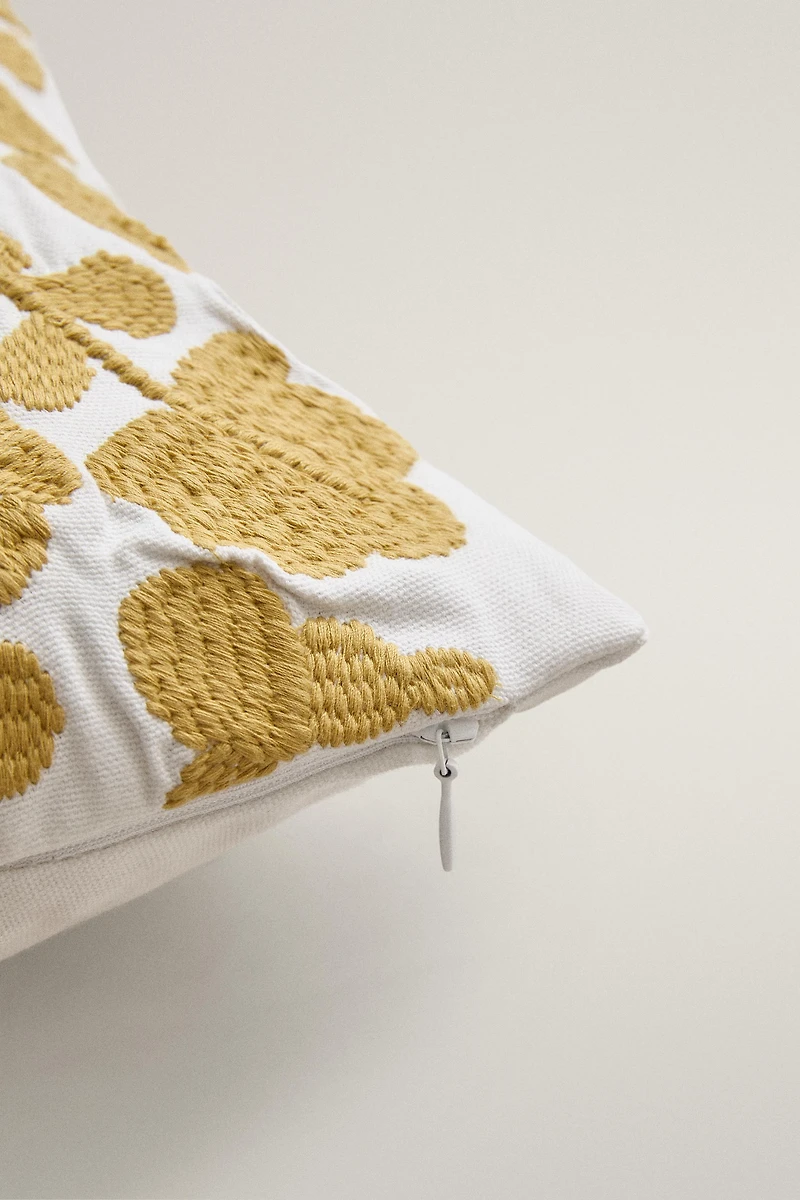 HOUSSE DE COUSSIN FLEUR BRODÉE