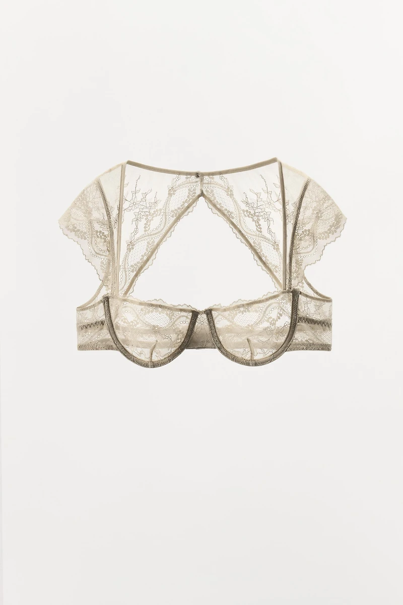 UNDERWIRE LACE BRALETTE
