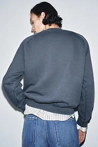 WASHED EFFECT SWEATSHIRT