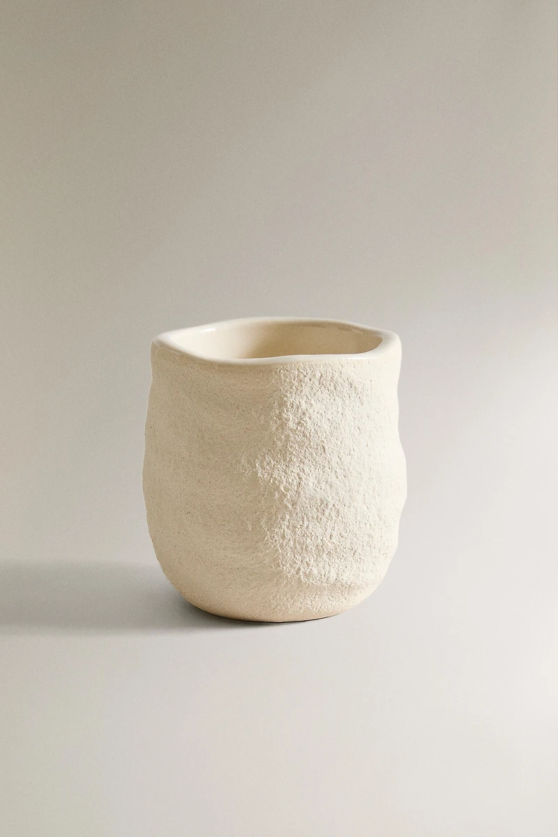 TEXTURED CERAMIC TOOTHBRUSH TUMBLER