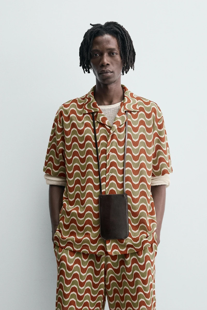 GEOMETRIC JACQUARD SHIRT