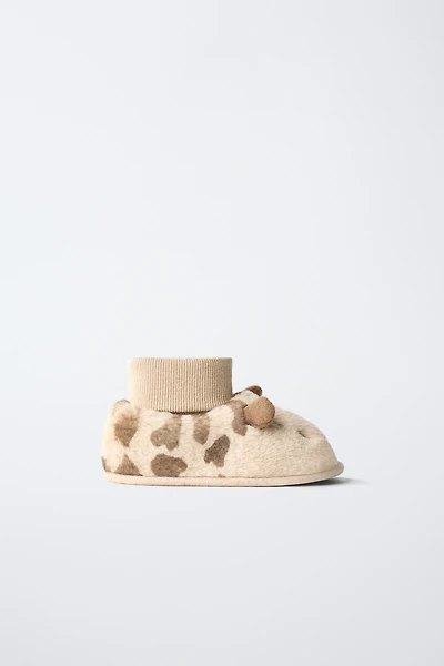 CHAUSSONS D’INTÉRIEUR GIRAFE