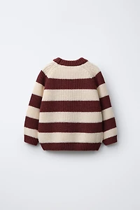 PULL EN MAILLE AVEC LAINE RAYURES