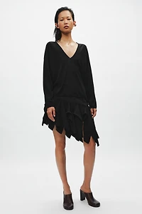 PULL EN MAILLE FINE À COL V