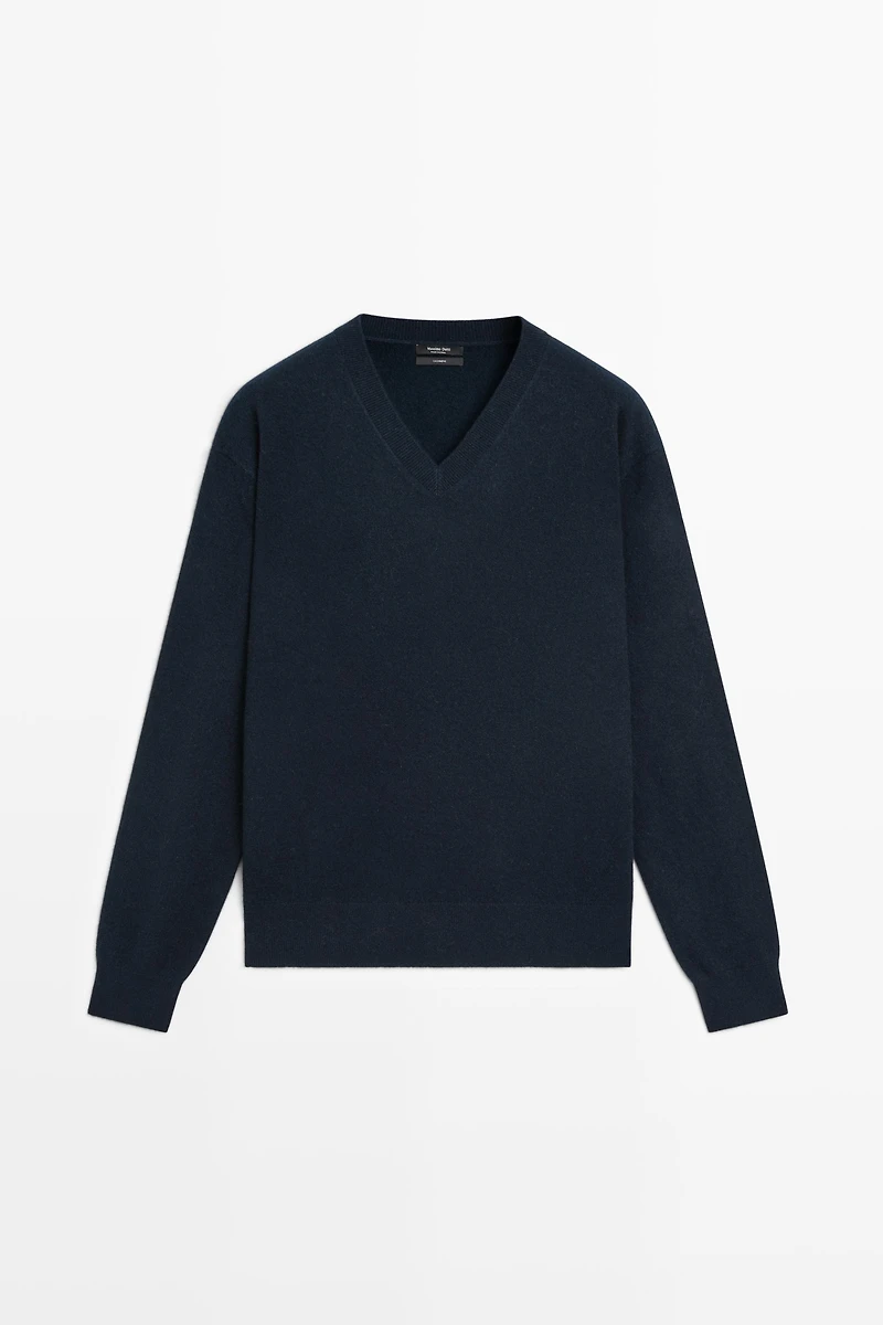 100% cashmere knit sweater