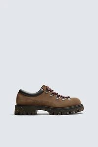 LEATHER TREKKING SHOES