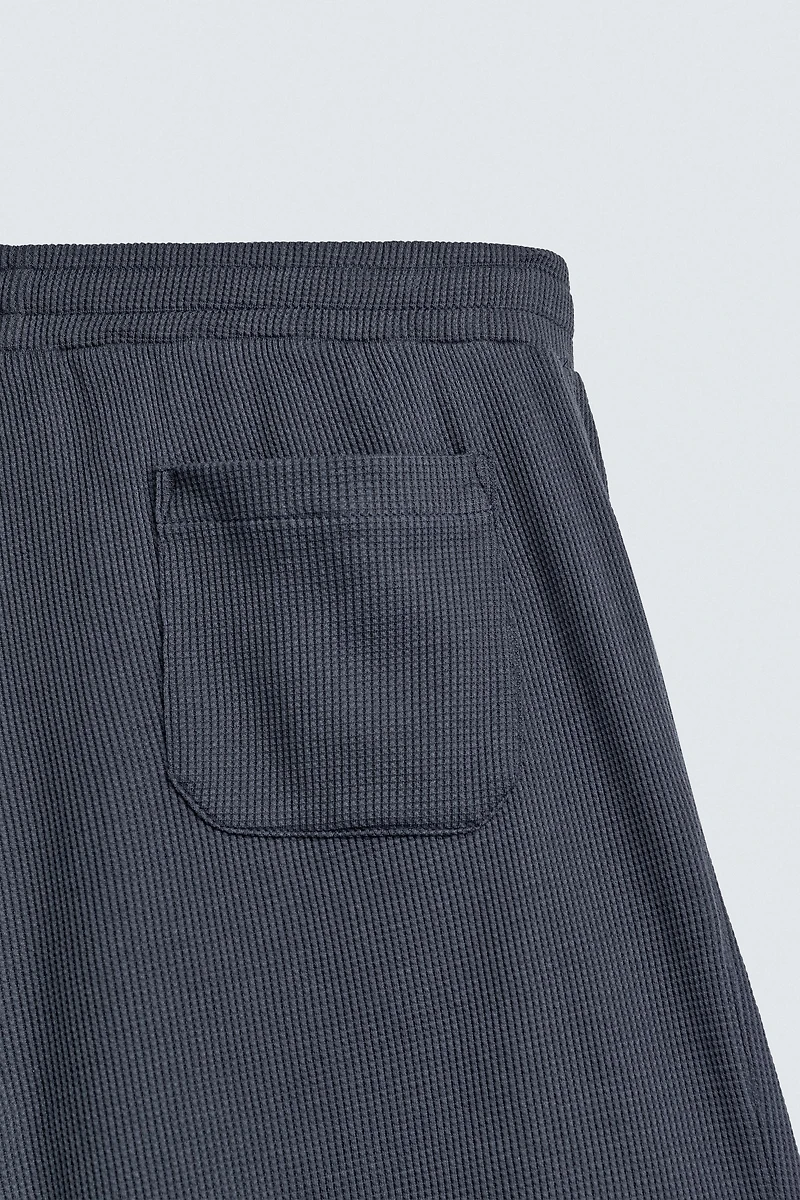 WAFFLE TEXTURE JOGGER SHORTS