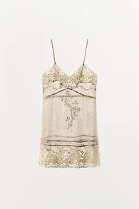 ROBE EN ORGANZA IMPRIMÉE BRODERIES