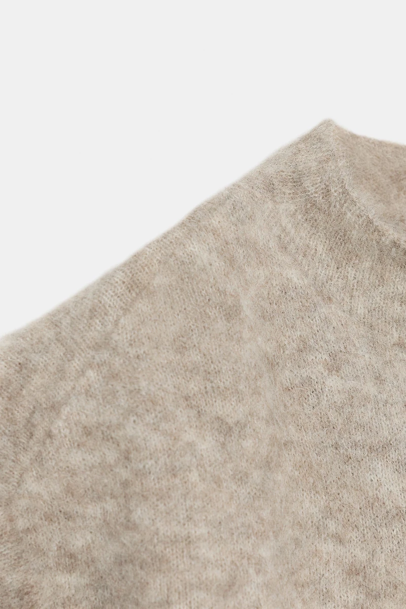 BRUSHED EFFECT ALPACA TOP