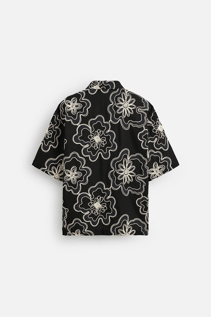 CHEMISE BRODERIES RELIEF