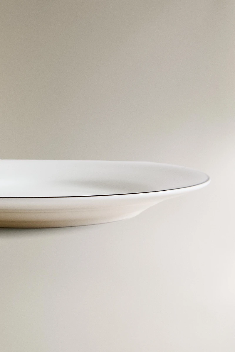 BONE CHINA SIDE PLATE WITH BLACK RIM