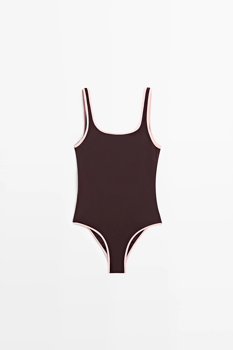 Contrast plain swimsuit