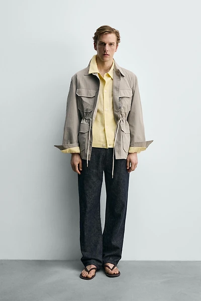LIGHTWEIGHT TECHNICAL PARKA