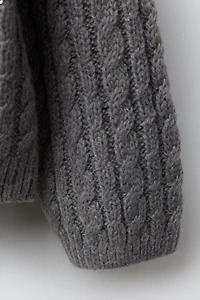 GILET EN MAILLE TORSADÉE BRODÉ AVEC LAINE