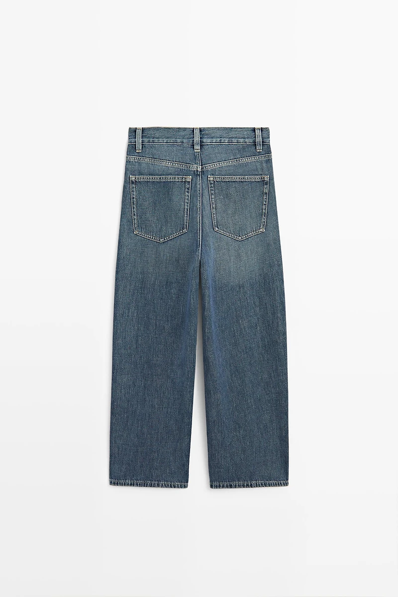 Mid-waist cropped wide-leg jeans