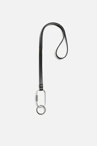 LEATHER PENDANT KEYCHAIN