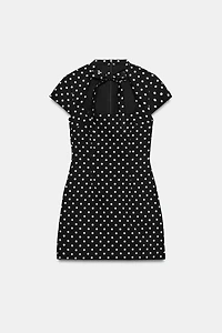 ROBE COURTE À NŒUD ET POIS