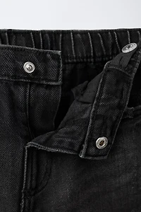 RIPPED LOW STRAIGHT JEANS