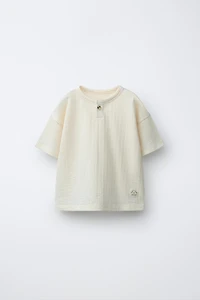 HENLEY NECK T-SHIRT