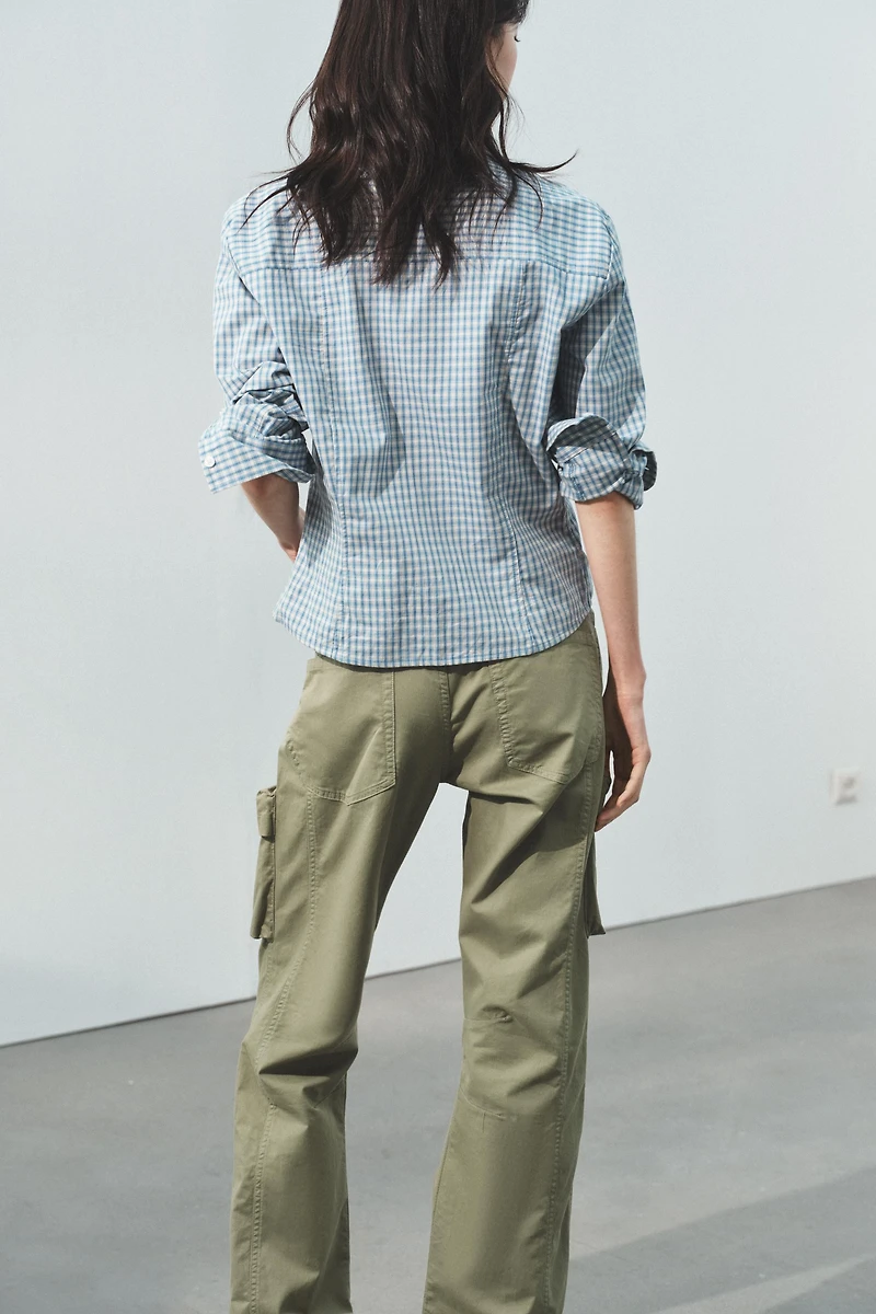 FITTED PLAID SHIRT