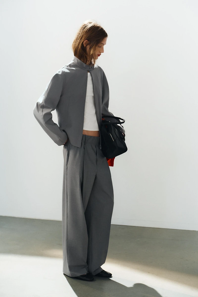 ELASTIC WAIST PLEATED TROUSERS