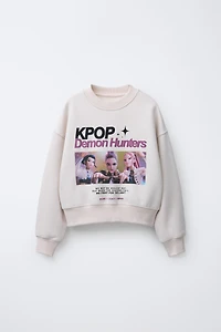 KPOP DEMON HUNTERS™ NETFLIX © PRINTED SWEATSHIRT