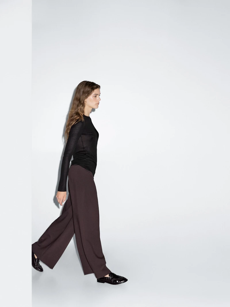 Lightweight regular fit long sleeve T-shirt