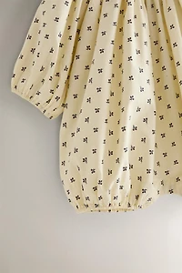 COMBINAISON BÉBÉ FLEURS FRONCÉES