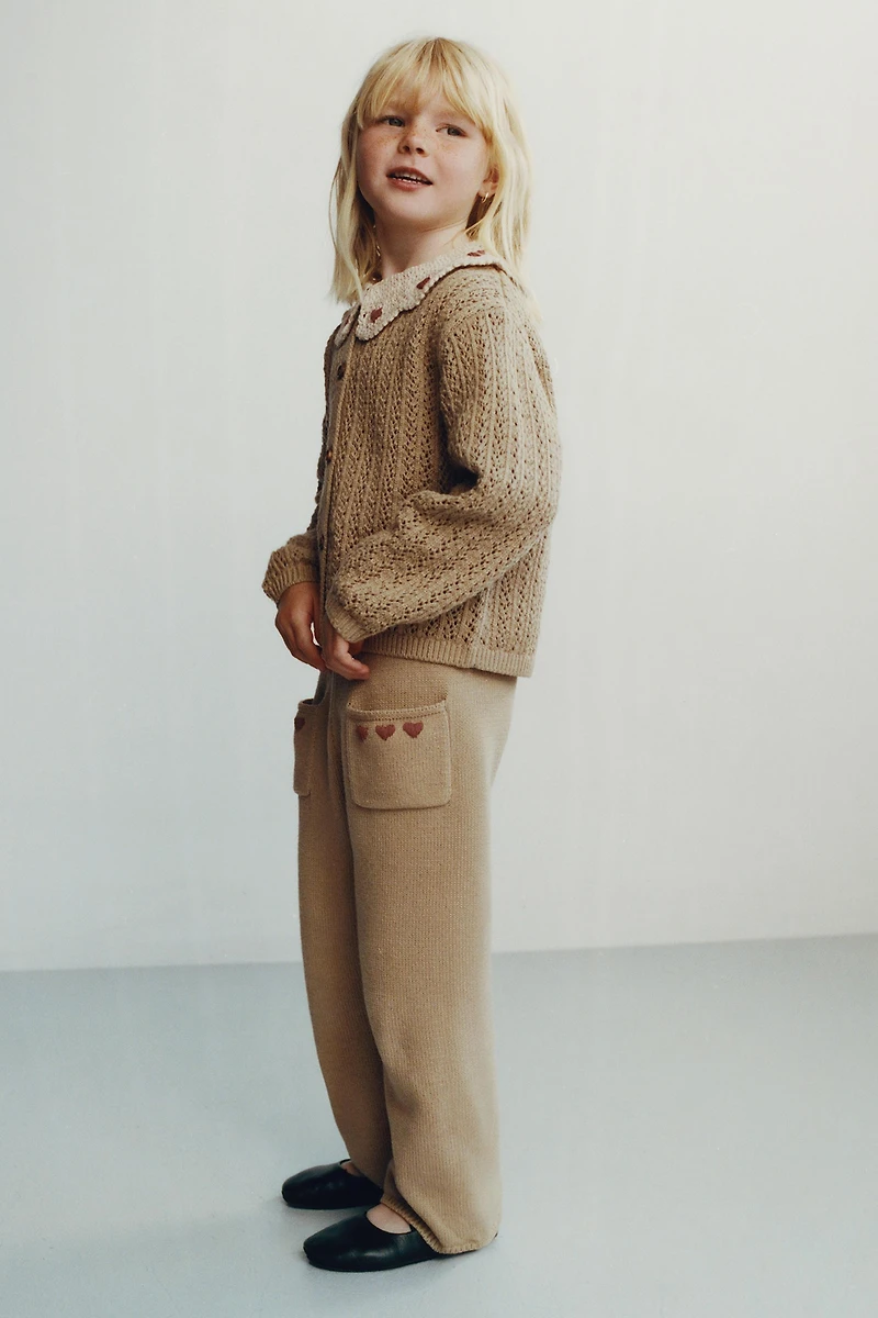 JUPE-CULOTTE EN MAILLE BRODÉE CŒURS