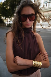 BOW PUFFY TOP