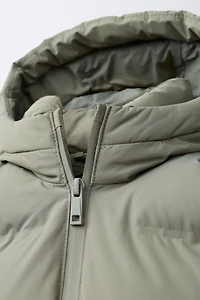 MANTEAU REMBOURRÉ À CAPUCHE DÉPERLANT