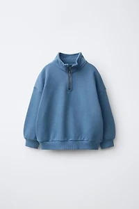HIGH-NECK SWEATSHIRT
