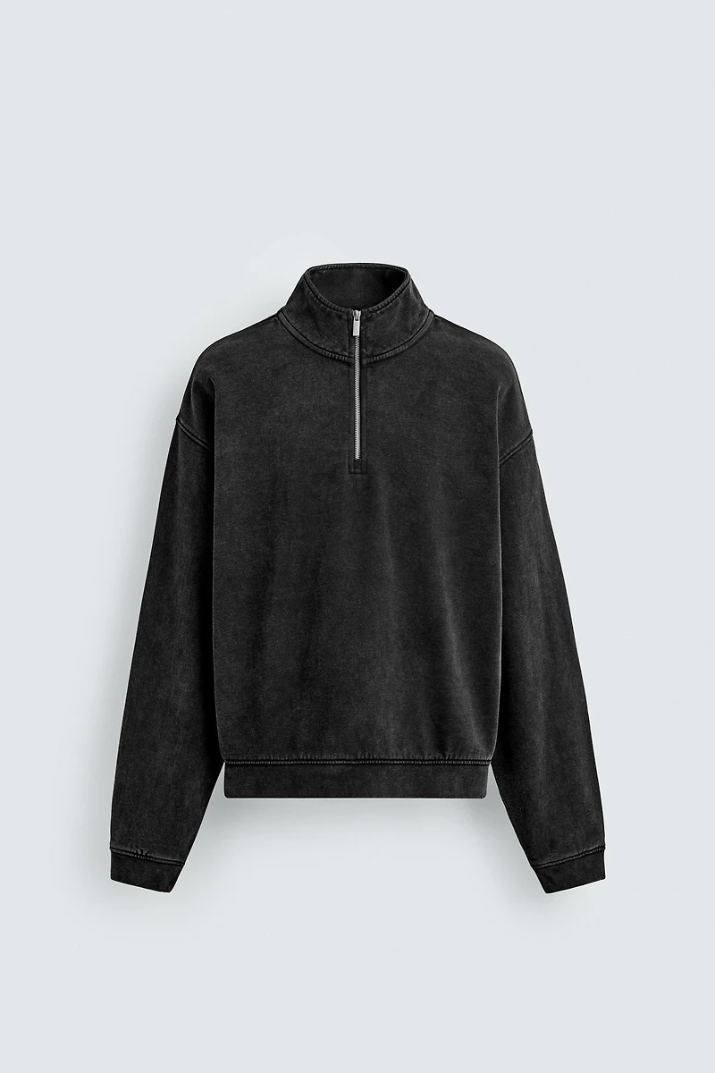 WASHED QUARTER-ZIP SWEATSHIRT