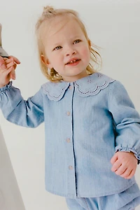 EMBROIDERED PETER PAN COLLAR SHIRT