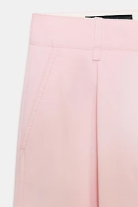 PANTALON CHINO À PINCES