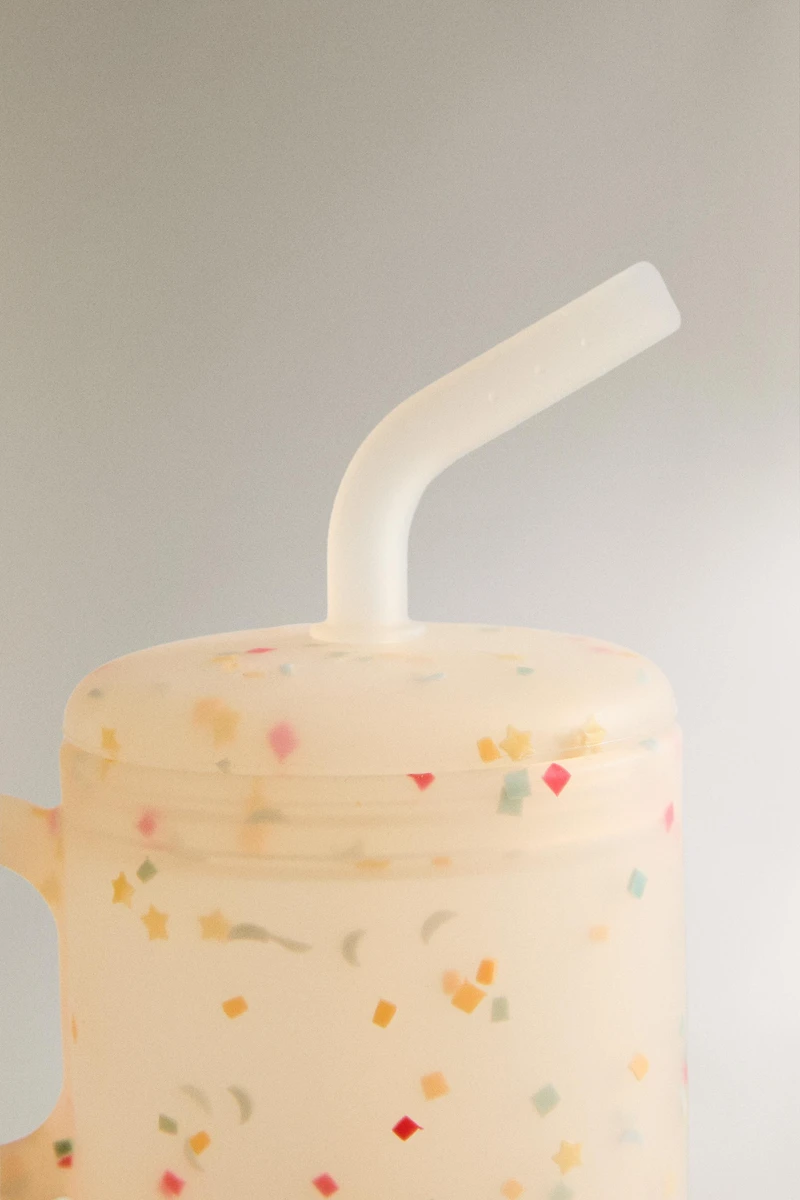 CHILDREN'S SILICONE CONFETTI TUMBLER