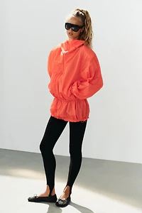 VESTE EN NYLON AVEC ÉPAULETTES ET ZIP
