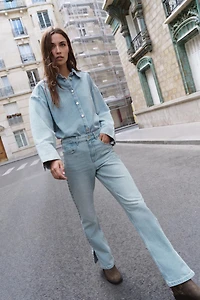 Z1975 MID-RISE STRAIGHT STUDDED JEANS