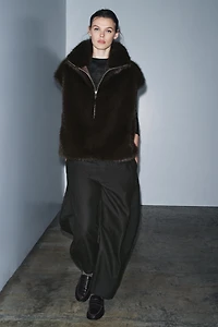 ZW COLLECTION FAUX FUR VEST