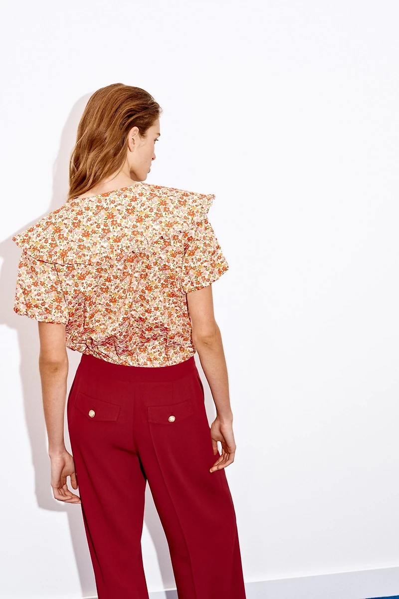 FLORAL PETER PAN COLLAR SHIRT