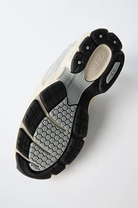 FANTASY SNEAKERS