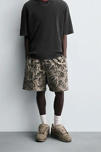 ABSTRACT PRINT SHORTS