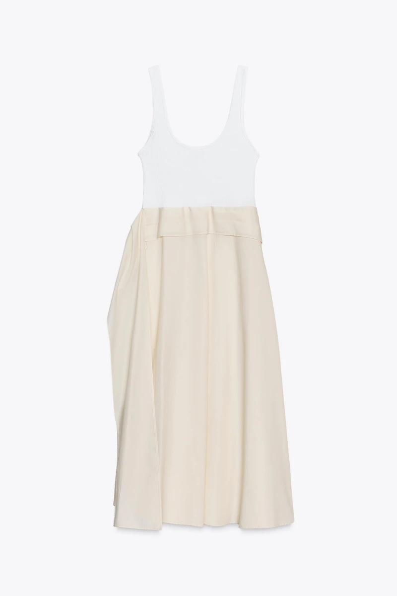 CONTRAST PLEATED DRESS