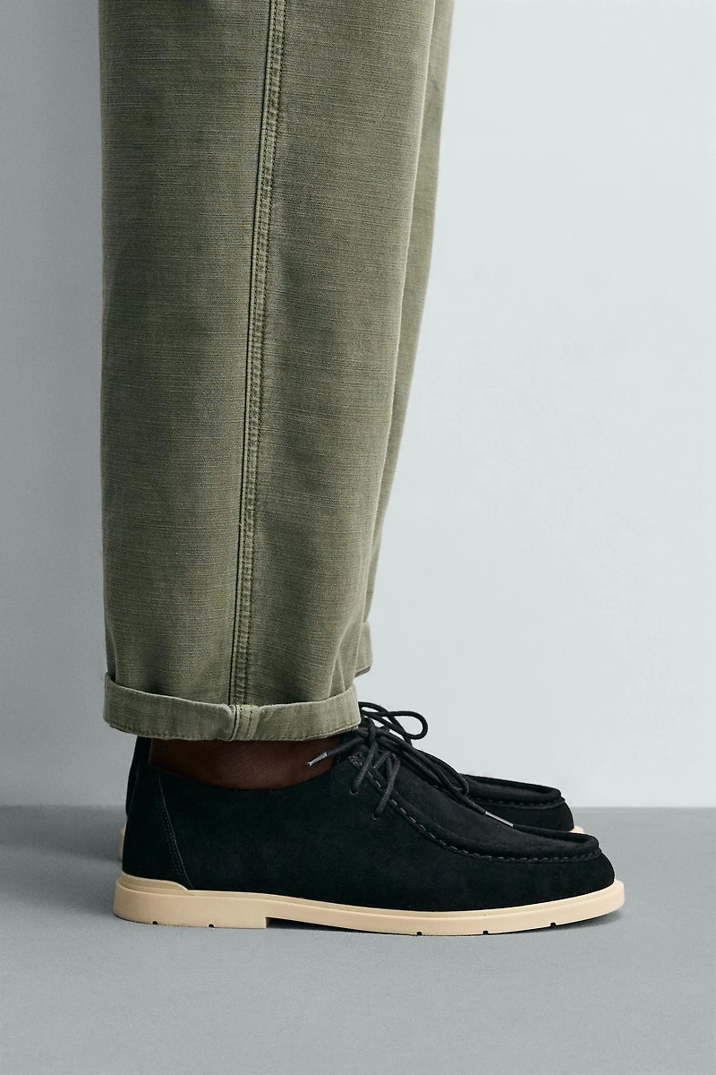 CASUAL LEATHER SHOES