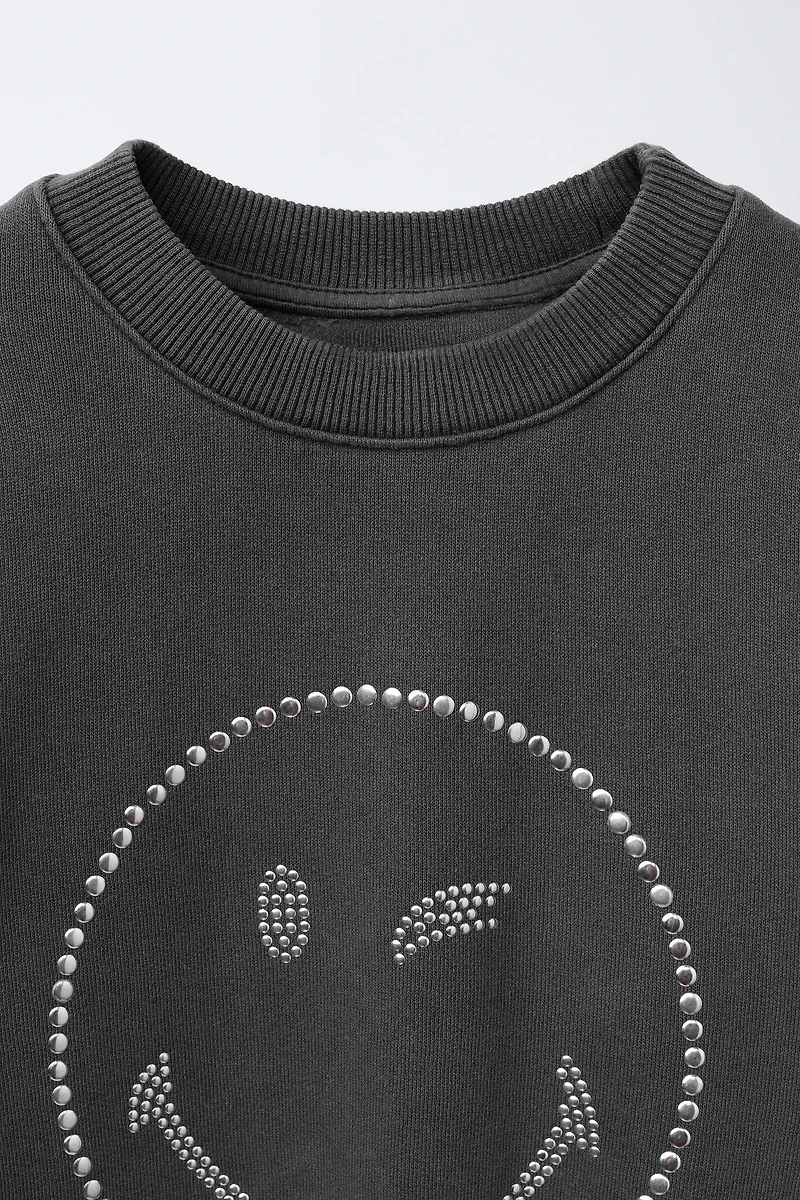 SMILEYWORLD ® STUD SWEATSHIRT